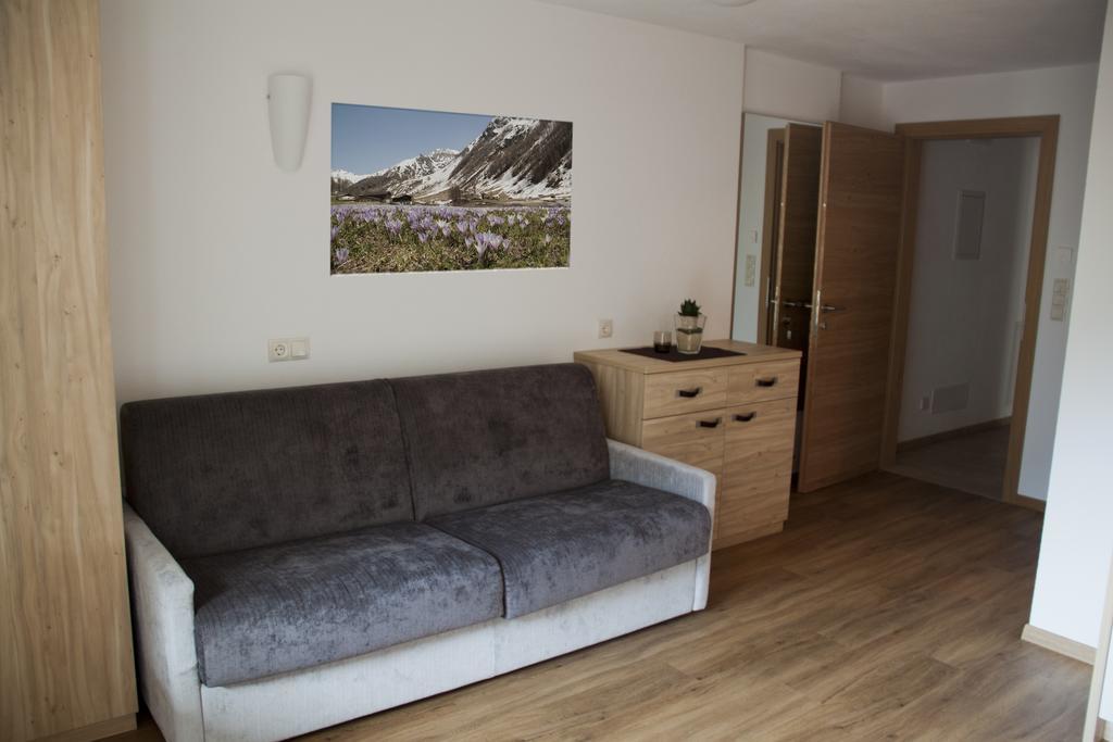 Garni Appartement Alpenresidence Steinhaus Zimmer foto