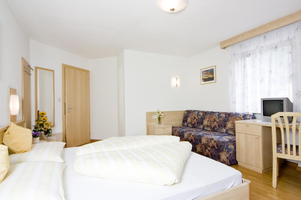 Garni Appartement Alpenresidence Steinhaus Zimmer foto